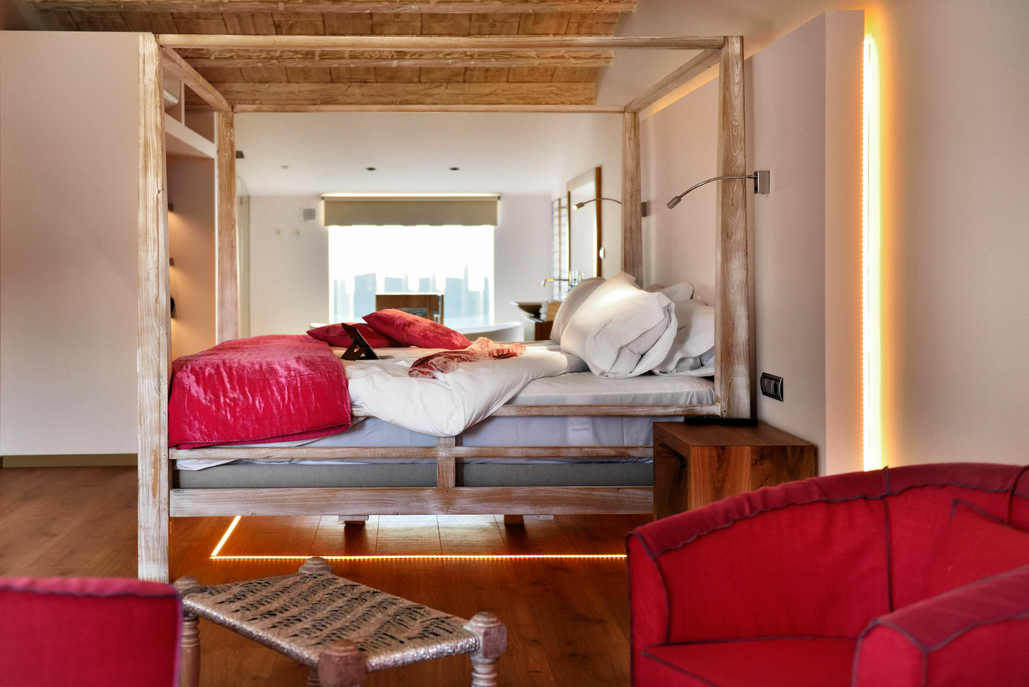 Boutique Hotel Urbisol Calders Exterior photo