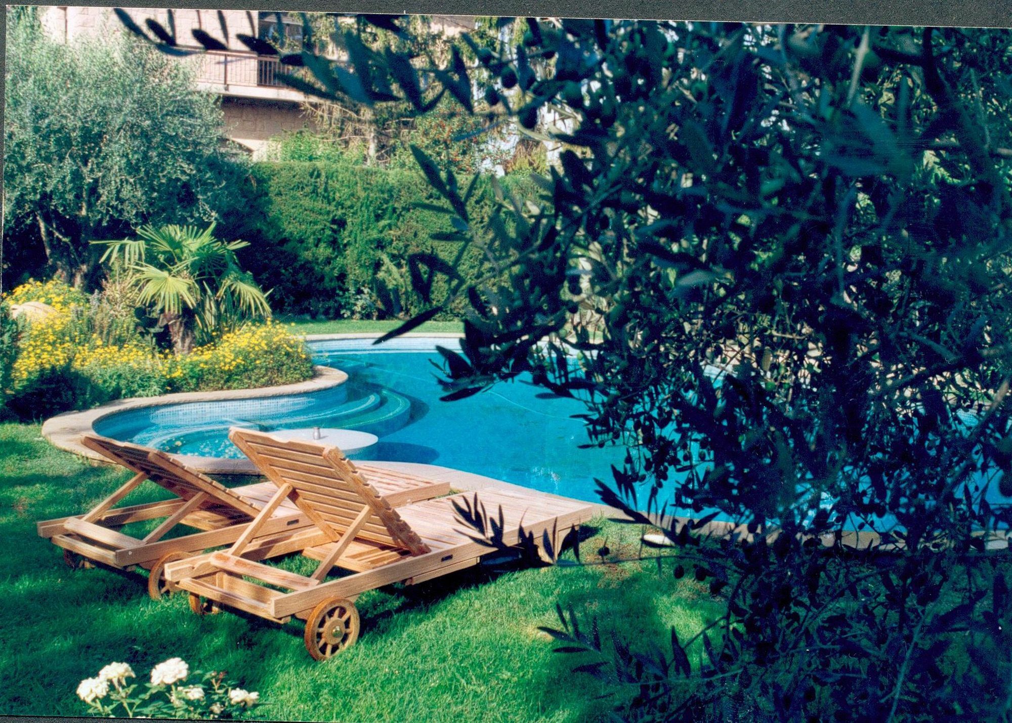 Boutique Hotel Urbisol Calders Exterior photo
